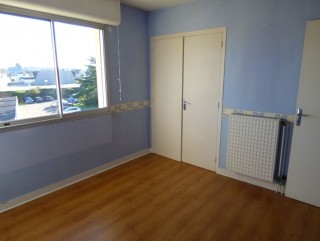 Flats / Apartments for sale - 3 rooms - 72 m2 - PLOERMEL - (56800), 153,700.00 €, Morbihan, Morbihan, 56800