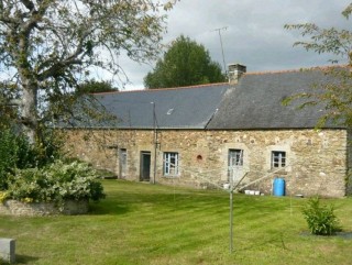 Farmhouse with character, situated among a small hamlet, near Pleugriffet, 242,650.00 €, Pleugriffet, Morbihan, 56120