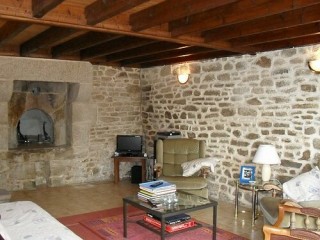Charming cottage plus gite plus woodland, home plus income!, 227,900.00 €, Plumeliau, Morbihan, 56930