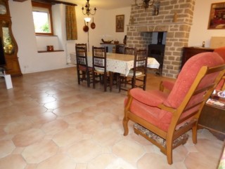 Lovely detached farmhouse plus gite, plus covered swimming pool in 1.2hect land, 340,000.00 €, Guegon, Morbihan, 56120