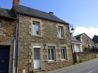 Traditional stone town house in Josselin, 148,500.00 €, Josselin, Morbihan, 56120