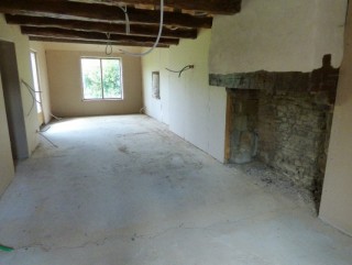 Splendid longere farmhouse divided into two houses, one completed, the other to finish, 132,500.00 €, Mohon, Morbihan, 56490
