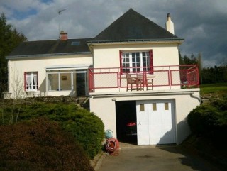 Stylish detached house which has been fully refurbished in 2015!, 127,200.00 €, Les Forges, Morbihan, 56120