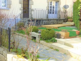 Substantial and bright town house facing the Nantes to Brest canal, 145,600.00 €, Josselin, Morbihan, 56120