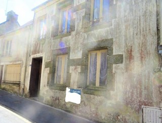 Village house, 2 properties merged to 1, renovation started but still to finish, 60,000.00 €, La Trinite Porhoet, Morbihan, 56490