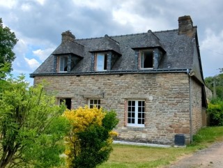 Houses for sale - 5 rooms - 80 m2 - SAINT SERVANT - (56120), 148,400.00 €, Saint-servant, Morbihan, 56120