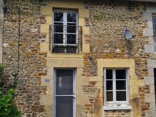 Houses for sale - 4 rooms - 74 m2 - GUILLIERS - (56490), 80,250.00 €, Guilliers, Morbihan, 56490