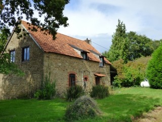 Charming detached cottage in a quiet setting, 84,530.00 €, Meneac, Morbihan, 56490