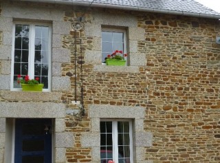 Beautifully Renovated End terraced cottage, under offer!, 115,500.00 €, Guilliers, Morbihan, 56490